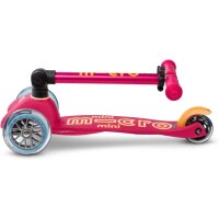 Micro Mobility mini micro deluxe foldable ruby red