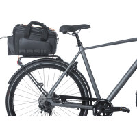 Basil Gepäckträgertasche Miles XL Pro MIK 2.0 Tarpaulin, black orange