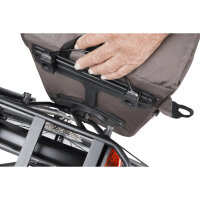 Basil Commutertasche Move Commuterbag MIK Studs braun